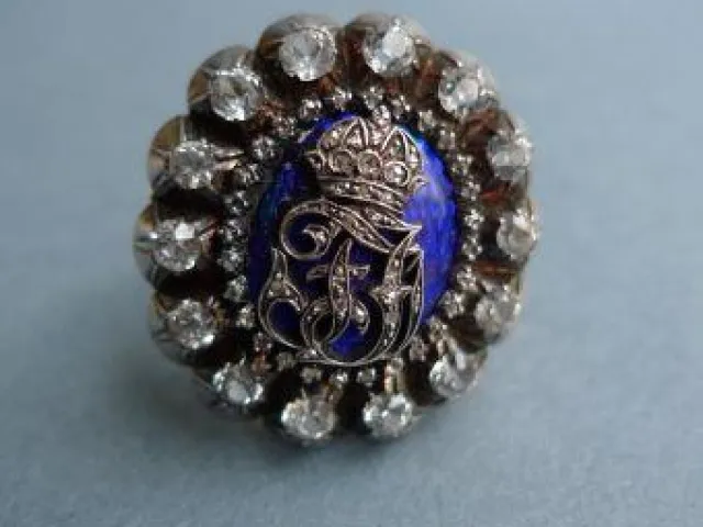 Ehrenring zu einer Promotion Sub Auspiciis Imperatoris mit Monogramm Kaiser Franz Josefs I.