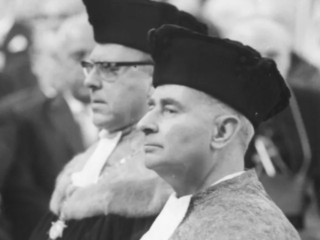 Rektor Fritz Schwind und Prorektor Karl Hörmann bei der feierlichen Inauguration des Rektors Fritz Schwind
