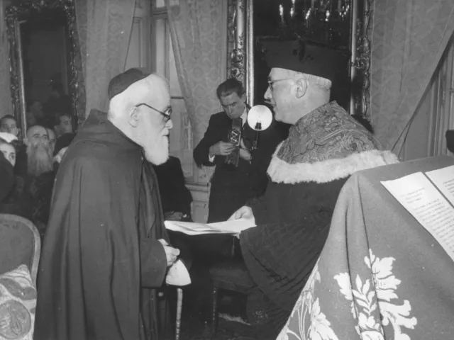 Verleihung des Ehrendoktorats der Philosophischen Fakultät an Pater Nerses Vardapit Akinian