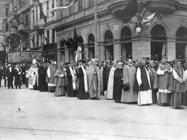 Festzug anlässlich des 23. Eucharistischen Weltkongresses in Wien, 12.–14. September 1912