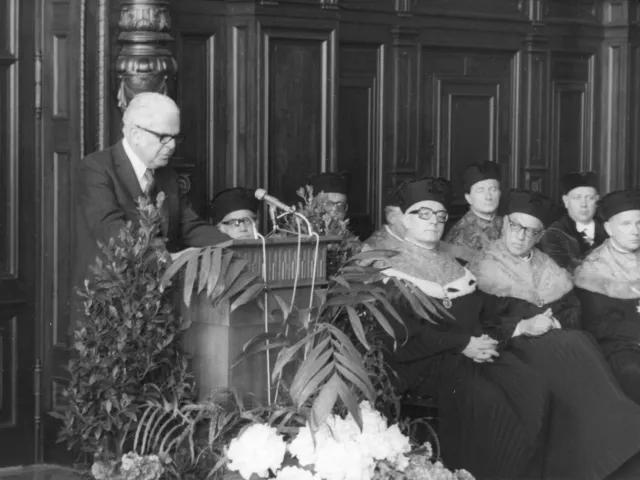 Felix Milgrom bei der Verleihung des Ehrendoktorats der Universität Wien