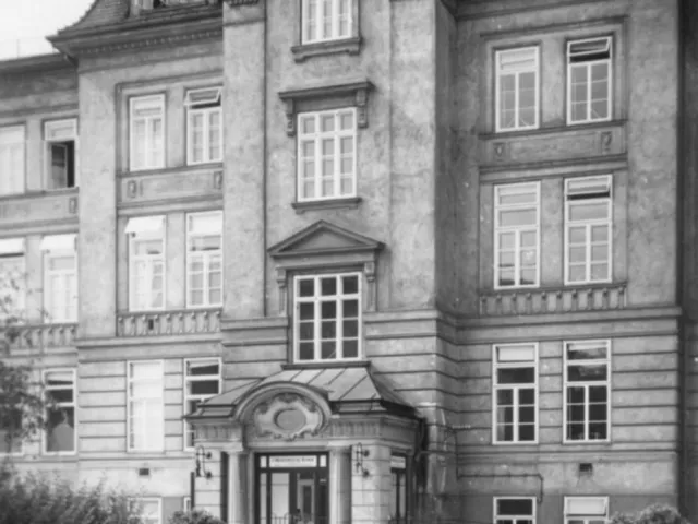 Areal „Neue Kliniken“: Klinik Wenckebach (I. Medizinische Universitätsklinik)