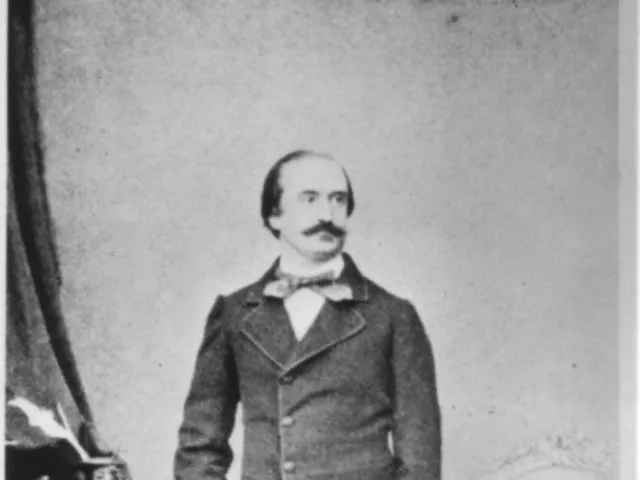 Eduard Hanslick (1825–1904), Musikgeschichte, Foto mit Widmung an Anton Bruckner