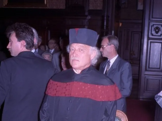 Kurt Schubert bei der Verleihung der Ehrensenatorenwürde