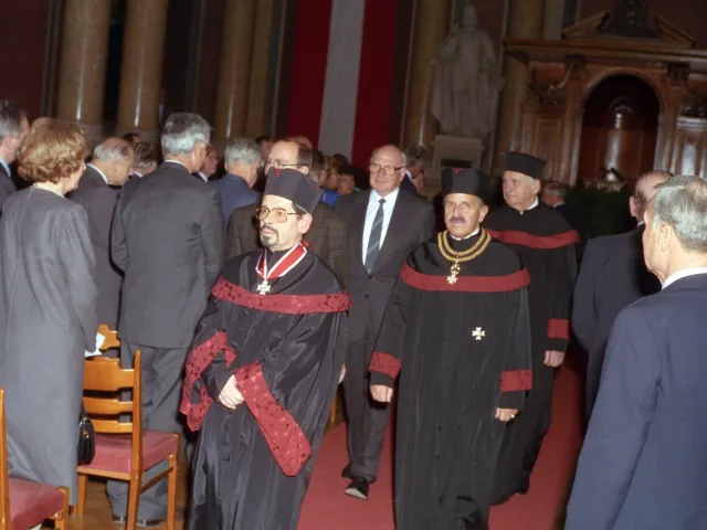 Ehrenbürger Ludwig Koller und Reinhard Kaiser u.a. Ehrengäste bei der Ernennung von Hans Mayr und Helmut Zilk zu Ehrensenato…