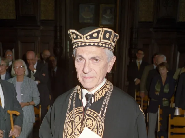 Spyros Troianos bei der Verleihung des Ehrendoktorats, 1999