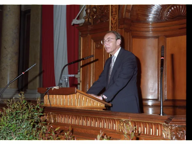 Gerhard Giebisch bei der Verleihung des Ehrendoktorats der Universität Wien