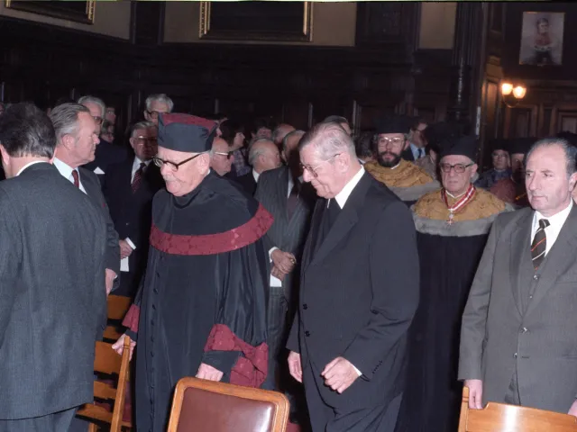 Ehrensenatoren u.a. Ehrengäste bei der Ernennung von Peter Henn zum Ehrenbürger der Universität Wien