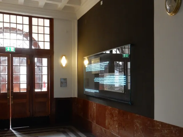 Gedenkwand im Foyer des Fakultät für Chemie, 2018