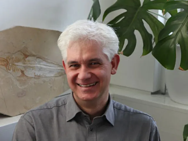 Jürgen Kriwet, Paläontologie