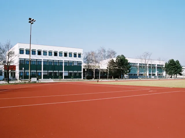 Universitätssportinstitut (USI) Auf der Schmelz