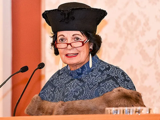 Christiane Spiel als Laudatorin bei der Verleihung des Ehredoktorats an Peter K. Smith