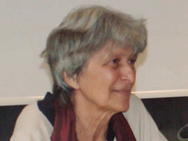 Edith Saurer (1942–2011), Geschichte