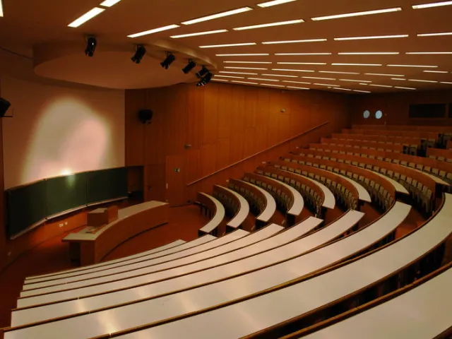 Juridicum, Hörsaal 10