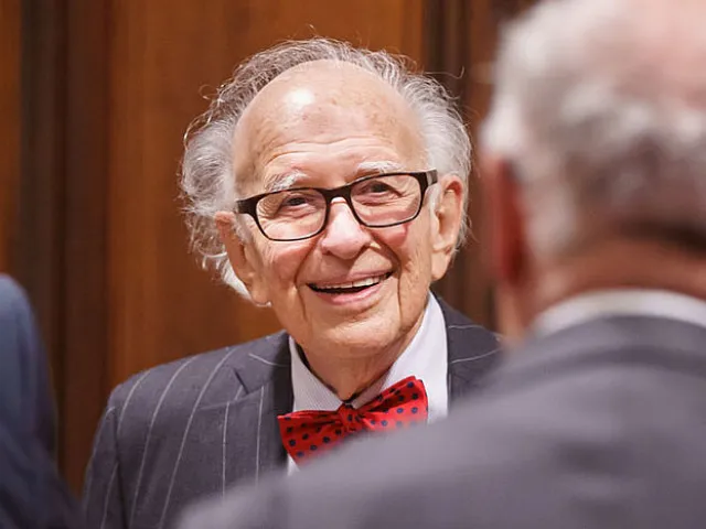 Eric Kandel bei der Feier der Universität Wien und Medizinischen Universität Wien zu seinem 90. Geburtstag