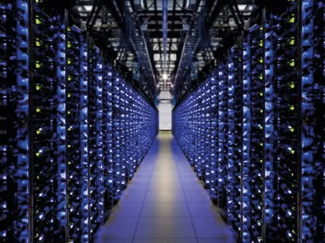 Eine Server-Farm von Google, das Data Center in Douglas County, Georgia, USA