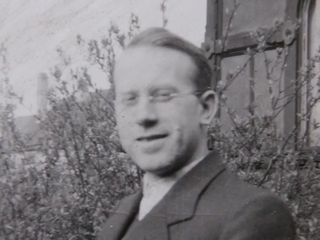 Franz König (1905–2004) im Jahr 1943, späterer Kardinal Erzbischof von Wien