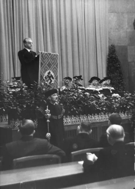 Josef Weinheber bei der Verleihung des Ehrendoktorats