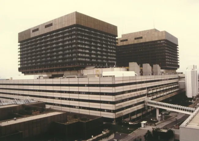 Neues Allgemeines Krankenhaus (AKH) Wien, Universitätskrankenhaus