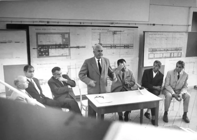 Präsentation der Pläne für das Neue Allgemeine Krankenhaus im Hörsaal der II. Chirurgischen Universitätsklinik, 1965