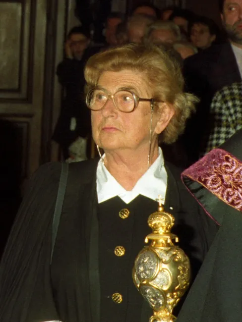 Alice Teichova (1920–2015), Wirtschaftsgeschichte, bei der Verleihung des Ehrendoktorats der Universität Wien