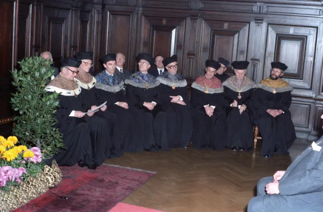 Rektoren und Dekane bei der Ernennung von Peter Henn zum Ehrenbürger der Universität Wien