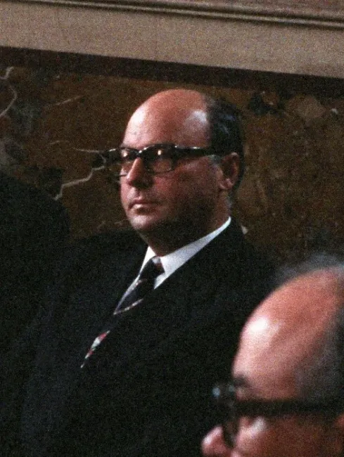 Universitätsassistent Richard Fischer beim Festakt „100 Jahre Haus am Ring“