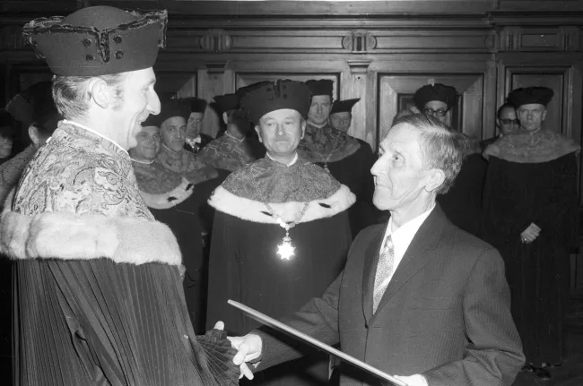 Walter Wilburg bei der Verleihung des Ehrendoktorats der Universität Wien