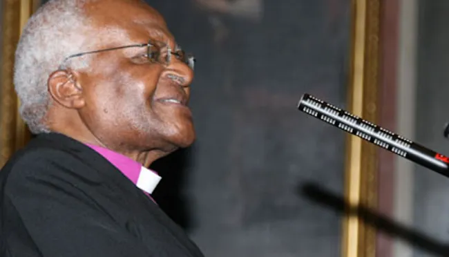 Ehrendoktor Desmond Tutu während seiner Ansprache im Großen Festsaal der Universität Wien