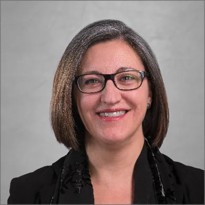 Ana Begona Ania Martinez, Wirtschaftswissenschaften