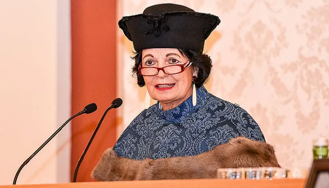 Christiane Spiel als Laudatorin bei der Verleihung des Ehredoktorats an Peter K. Smith