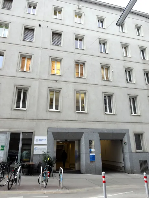 Eingang Berggasse 7