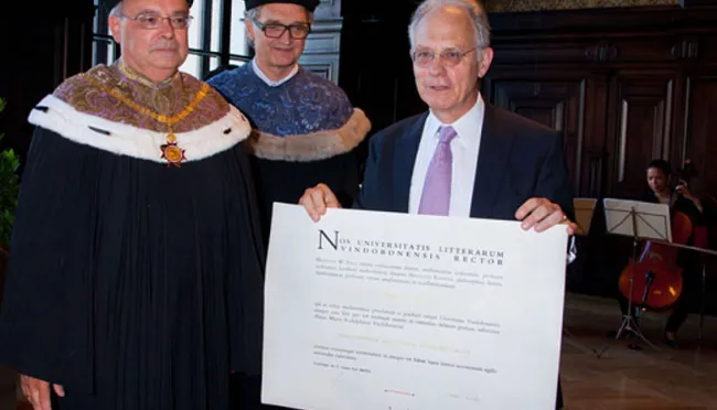 Ivar Ekeland bei der Verleihung des Ehrendoktorats der Universität Wien durch Rektor Heinz W. Engl und Laudator Walter Schac…