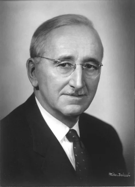 Friedrich August von Hayek (1899–1992), Nationalökonomie