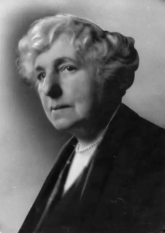 Helene Richter (1861–1942), Anglistik