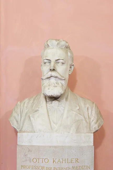 Denkmal für Otto Kahler (1849–1893) im Arkadenhof der Universität Wien, gestaltet von Richard Kauffungen, enthüllt 1904