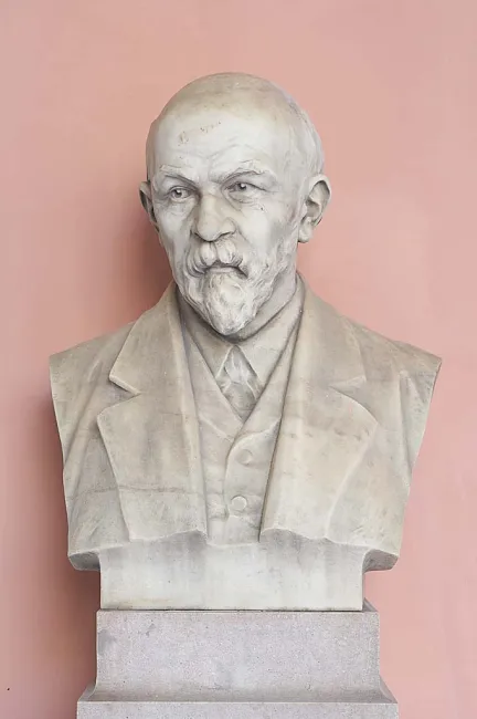 Denkmal für Anton Menger im Arkadenhof der Universität Wien, gestaltet von Richard Kauffungen, enthüllt 1919