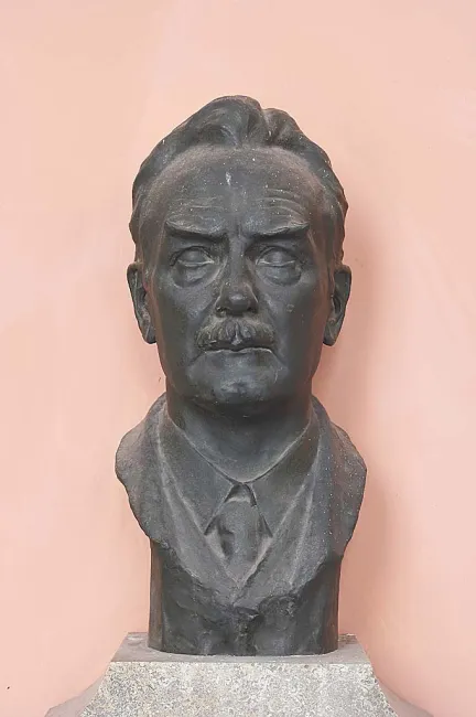 Denkmal für Hans Molisch (1856–1937) im Arkadenhof der Universität Wien, gestaltet von Franz Seifert