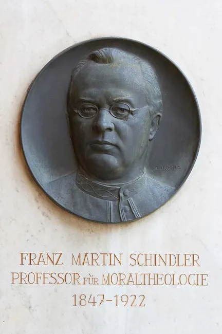 Denkmal für Franz Martin Schindler (1847-1927) im Arkadenhof der Universität Wien, gestaltet von Arnold Hartig, enthüllt 1951