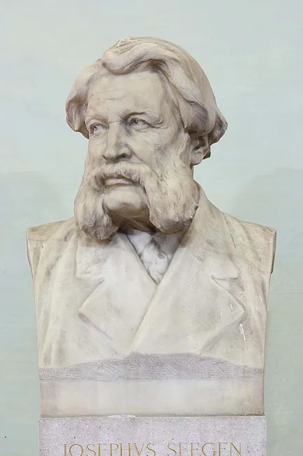 Denkmal für Joseph Seegen (1822–1904) im Arkadenhof der Universität Wien, gestaltet von Richard Kauffungen, enthüllt 1910