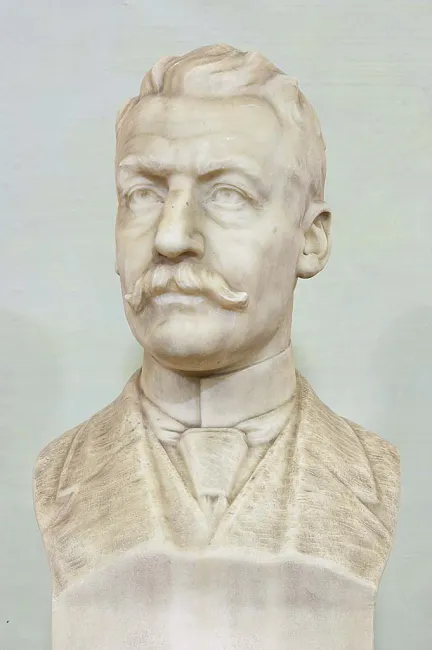 Denkmal für Franz Klein im Arkadenhof der Universität Wien, gestaltet von Hermann Haller, enthüllt 1937